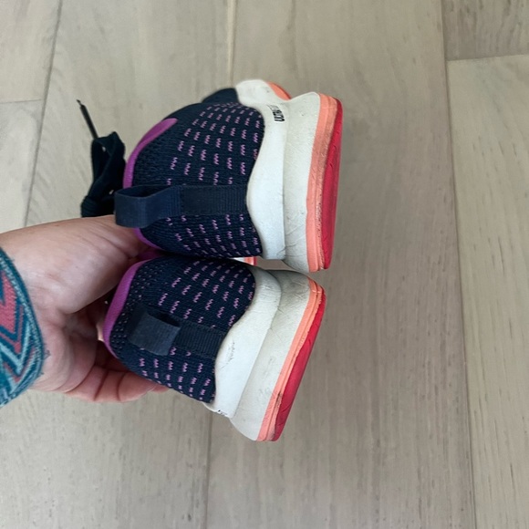 Skechers cooled Gogo mat Women's Navy and Pink Sneakers size 6.5 - Picture 3 of 7